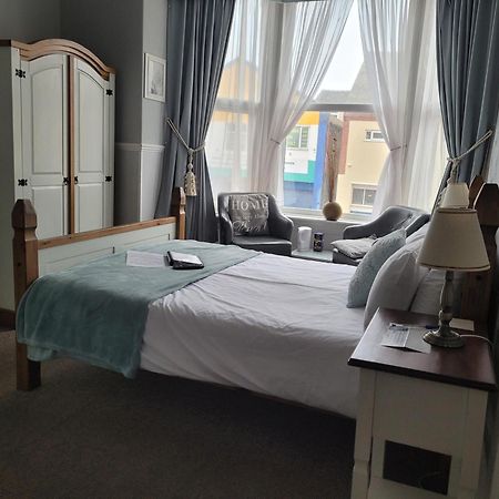 J'S Mayfair Guest House 黑潭 外观 照片