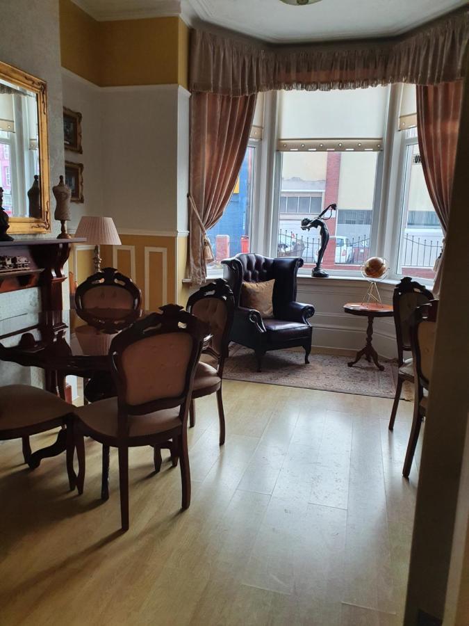 J'S Mayfair Guest House 黑潭 外观 照片